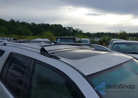 2003 Toyota 4Runner Limited V8 from USA, damaged, VIN JTEBT17R638006154